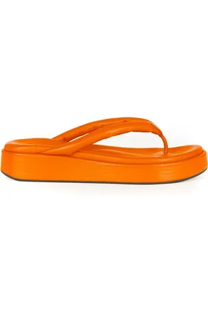 Cortana Flat Sandal