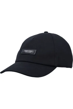 Moncler Classic Baseball Cap for Sporty Style