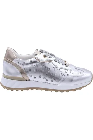 Nathan-Baume Sneakers female
