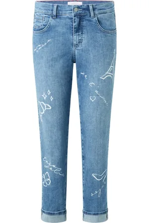 Angels Paris Crop Top with Style