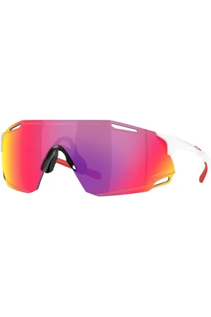 Oakley Stylish Sunglasses Cybr Dyno