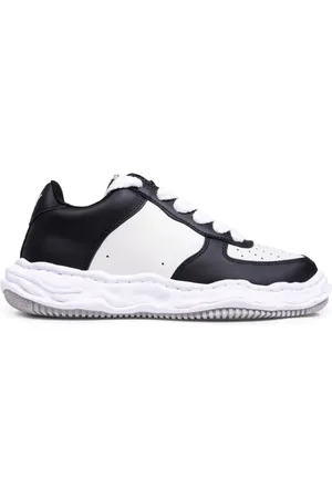 MIHARA YASUHIRO Leather Low-Top Sneaker in /White