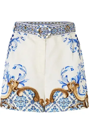 Camilla Short Shorts, female, , XS, Adventures Tuck Front Shorts