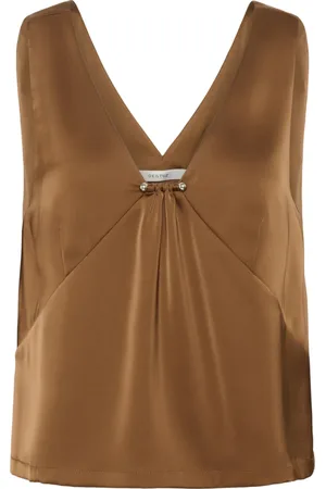 Gestuz Elegant Top with Wide Straps