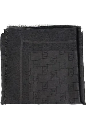 Elisabetta Franchi Stylish Scarves for Fashionable Looks