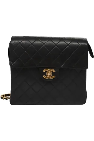 CHANEL Pre-owned Leather backpacks