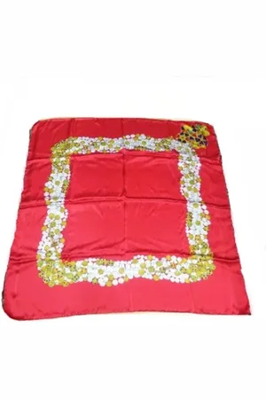 CHANEL Pre-owned Silk scarves