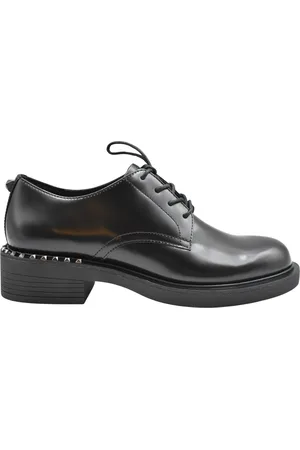 Ash Lace-Up Women