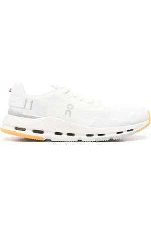 On Running Mesh Lace-Up Sneaker
