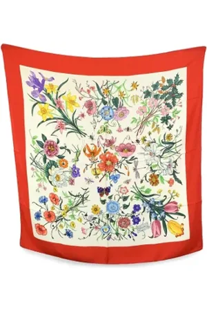 Gucci Pre-owned Silk scarves