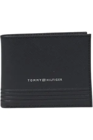 Tommy Hilfiger Classic Leather Wallet with Pockets