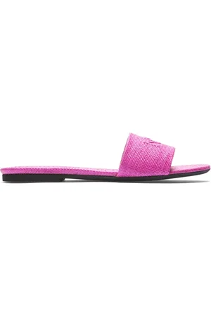 Nº21 Fashionable Red Slides