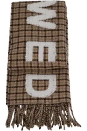 Max Mara Fashion Scarf in Camel Plaid Style