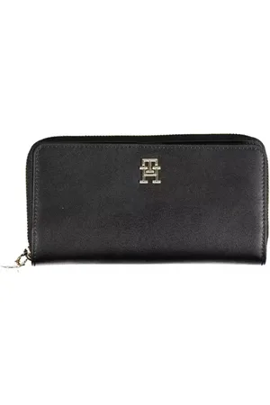 Tommy Hilfiger Wallet with Zipper and Snap Closure