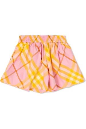 Burberry Check Pattern Shorts