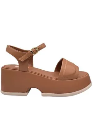 Jeannot Leather Sandal with Wide Heel