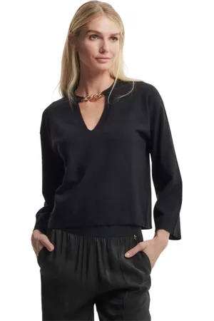 Kocca V-neck Knitwear, female, , L, Chain Detail V-Neck Jumper