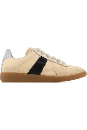 Maison Margiela Replica Trainers for Stylish Outfits