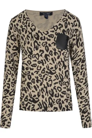 Emporio Armani V Neck Pullover in Stone