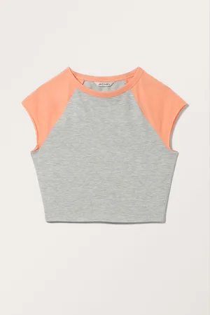 Monki Short Sleeve Raglan Crop Top