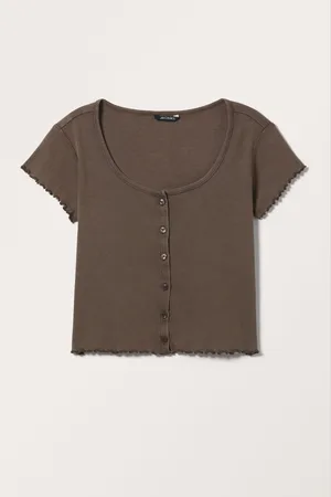 Monki Short Buttoned Short Sleeve Top