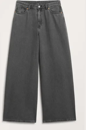 Monki Giga low waist loose jeans