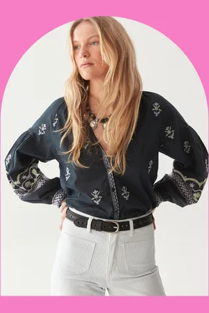 MAISON HOTEL Chandra Floral Blouse