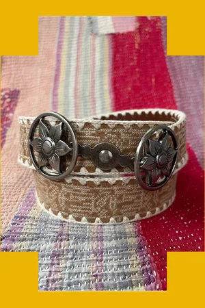 MAISON HOTEL Marcelo Flower Buckle Belt