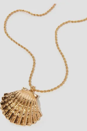 Monsoon Shell Pendant Twist Chain Necklace