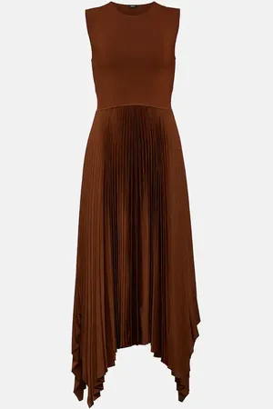 Dera PlissÃ© midi dress