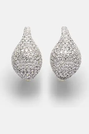 STONE AND STRAND 10kt hoop earrings with diamonds
