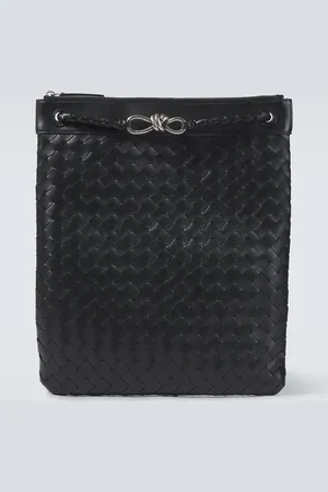 Bottega Veneta Flat Andiamo Intrecciato leather messenger bag