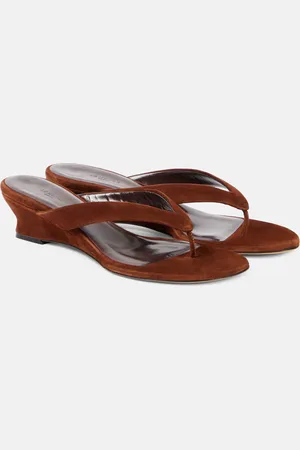 Le Monde Beryl Suede thong sandals