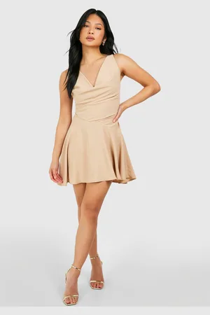 Boohoo Womens Petite Cowl Front Asymmetric Satin Skater Dress - - 14