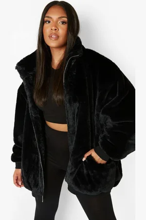 Boohoo Womens Plus Super Oversized Batwing Pocket Detail Faux Fur Jacket - - 26
