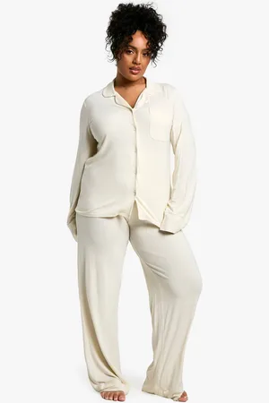 Boohoo Womens Plus Essentials Button Front Pyjama Set - - 16