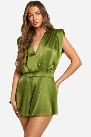 Boohoo Womens Satin Pleated Plunge Playsuit - - 8