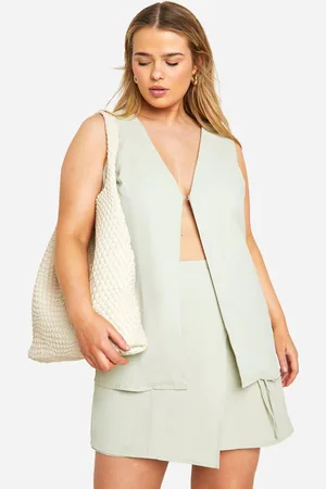 Boohoo Womens Plus Hook And Eye Waistcoat And Skort Co-ord - - 18