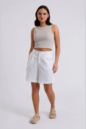 Urban Bliss Womens Linen Blend Short - 8
