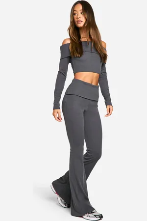 Boohoo Womens Tall Crop Top & Fold Over Waistband Soft Rib Flare Leg Trouser Set - - 12