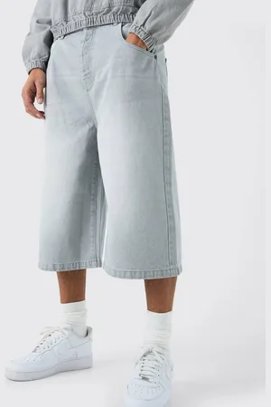 Boohoo Long Line Denim Jorts In Wash - 32