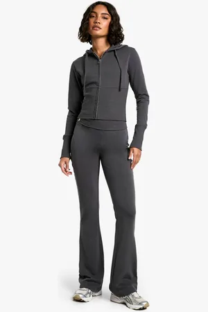 Boohoo Womens Tall Deep Hem Shrunken Zip Through And Flared Jogger Tracksuit - - S
