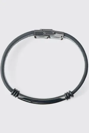 Boohoo Formal Clasp Bracelet With Metal Tab - - One Size