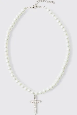 Boohoo Pearl Necklace with Cross - - One Size