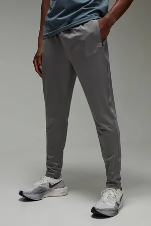 Boohoo Man Active Performance Tapered Stretch Jogger - - XXL