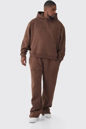 Boohoo Plus Oversized Boxy Cross Applique & Relaxed Jogger Tracksuit - - 5XL