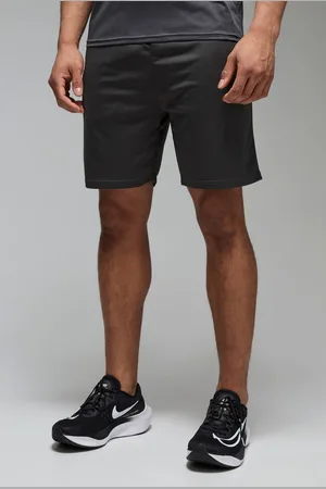 Boohoo Man Active Zip Pockets Stretch 7inch Gym Short - - XS