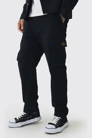 Boohoo Tall Tapered Fit Cargo Trousers in - 40