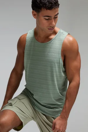 Boohoo Man Active Engineered Performance Regular Fit Vest - - M
