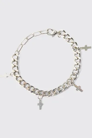 Boohoo Cross Charm Bracelet in Silver - - One Size